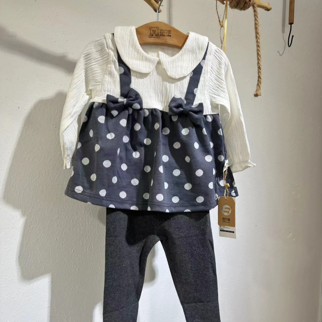 109374 点点娃娃领套装女宝长袖