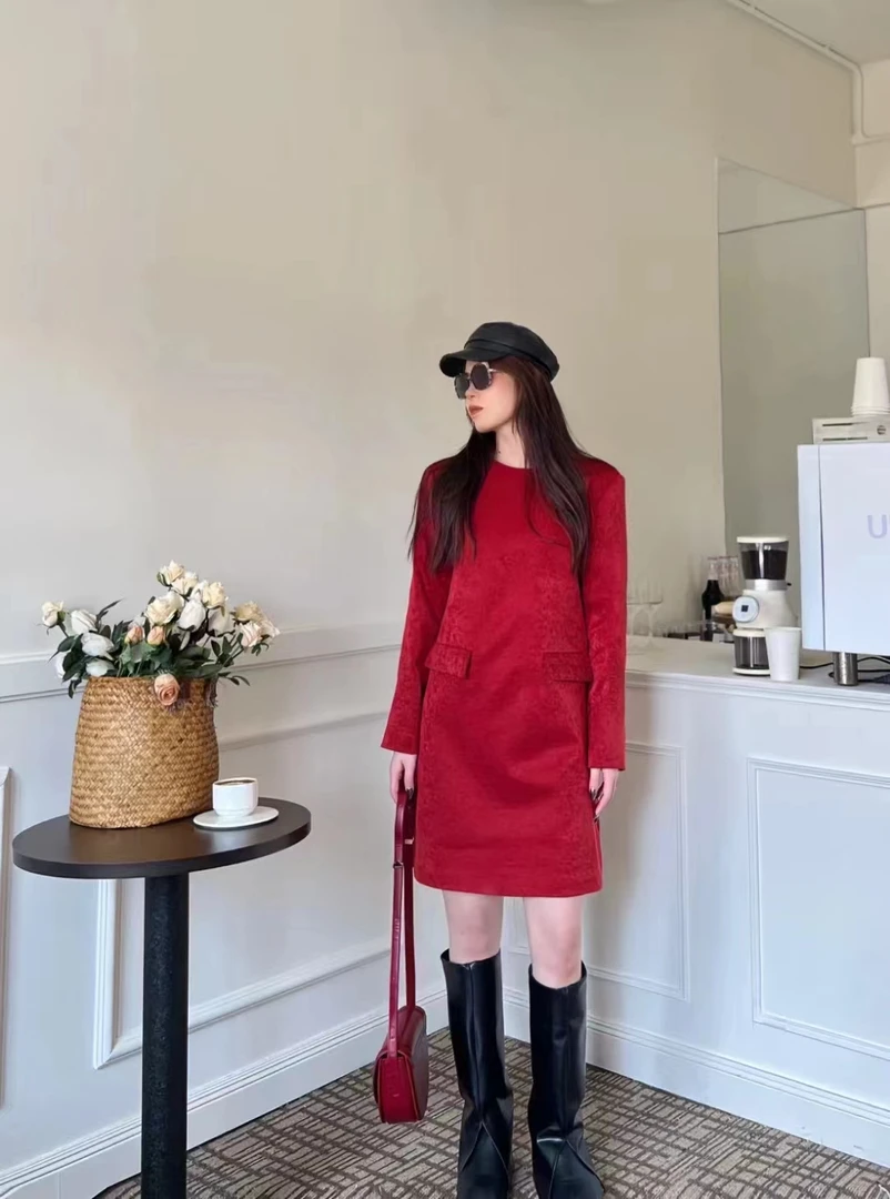 女装连衣裙显瘦气质