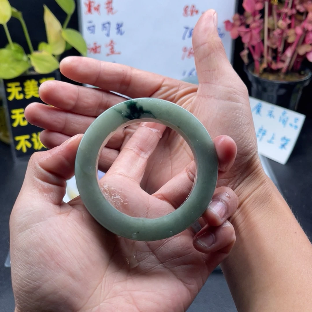 【闪购商品】定制翡翠52-59正圈未镶嵌手镯