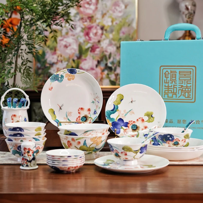 景德镇高温骨瓷餐具釉下珐琅工艺6人位家用欧式手绘荷塘月色送人