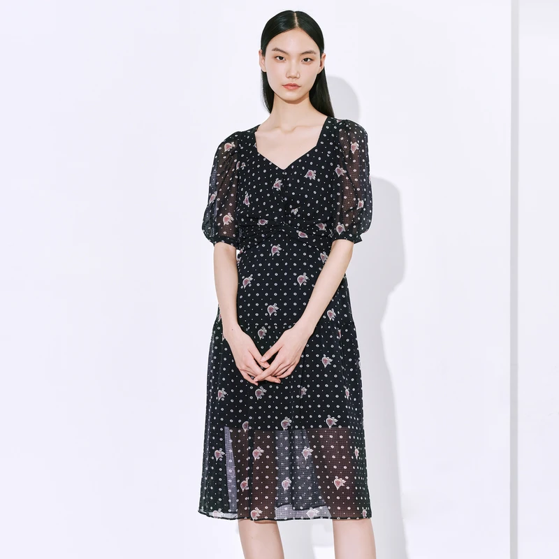 XG雪歌连衣裙夏季新款宽松中长裙女XI204010B292