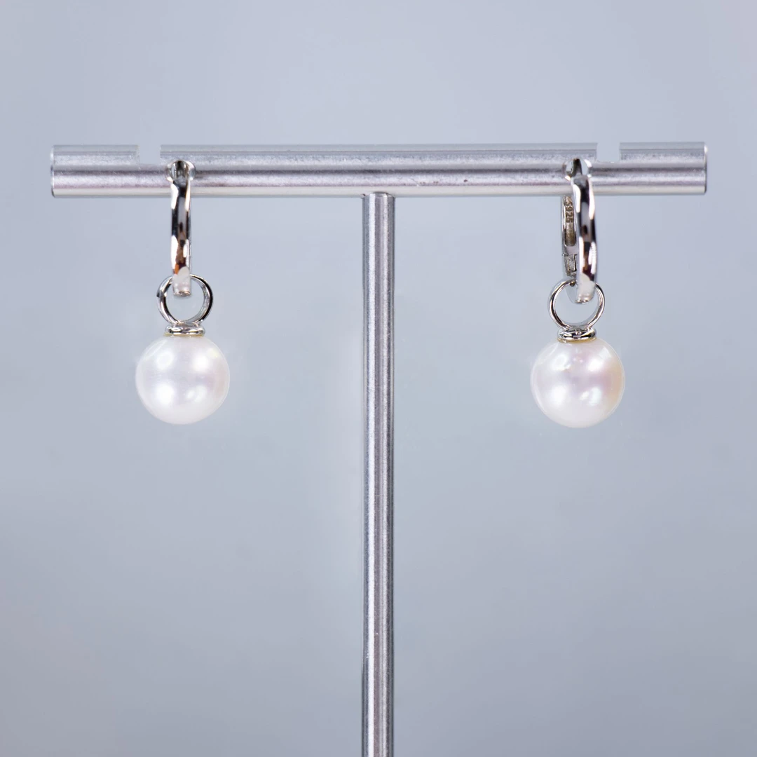 【奥萝拉珠宝】 淡水珍珠 耳饰 8-9MM 气质 轻奢时尚 百搭 #ES033
