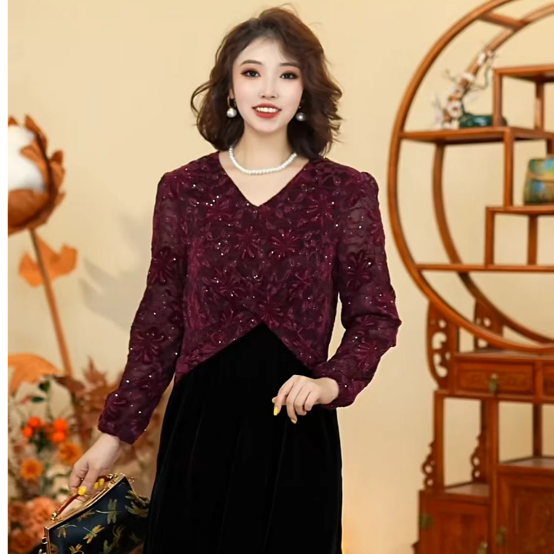 新款时尚高端烧花V领大版连衣裙