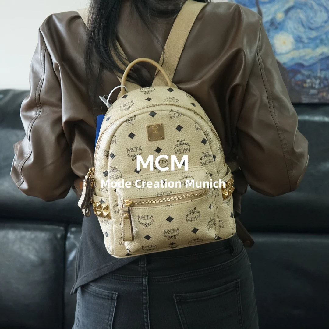 95新 MCM 米色双肩包/FS09625023/5023