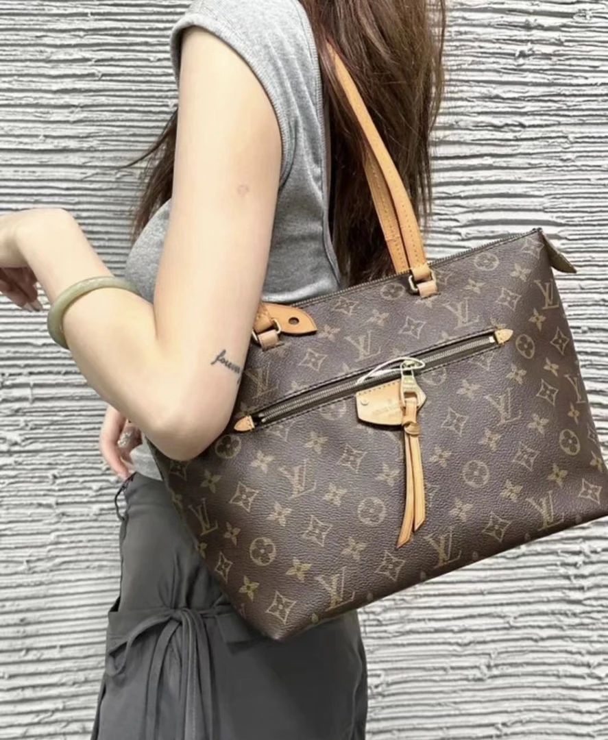 95新 LouisVuitton/路易威登 老花lena托特yx10213916一平利亚德
