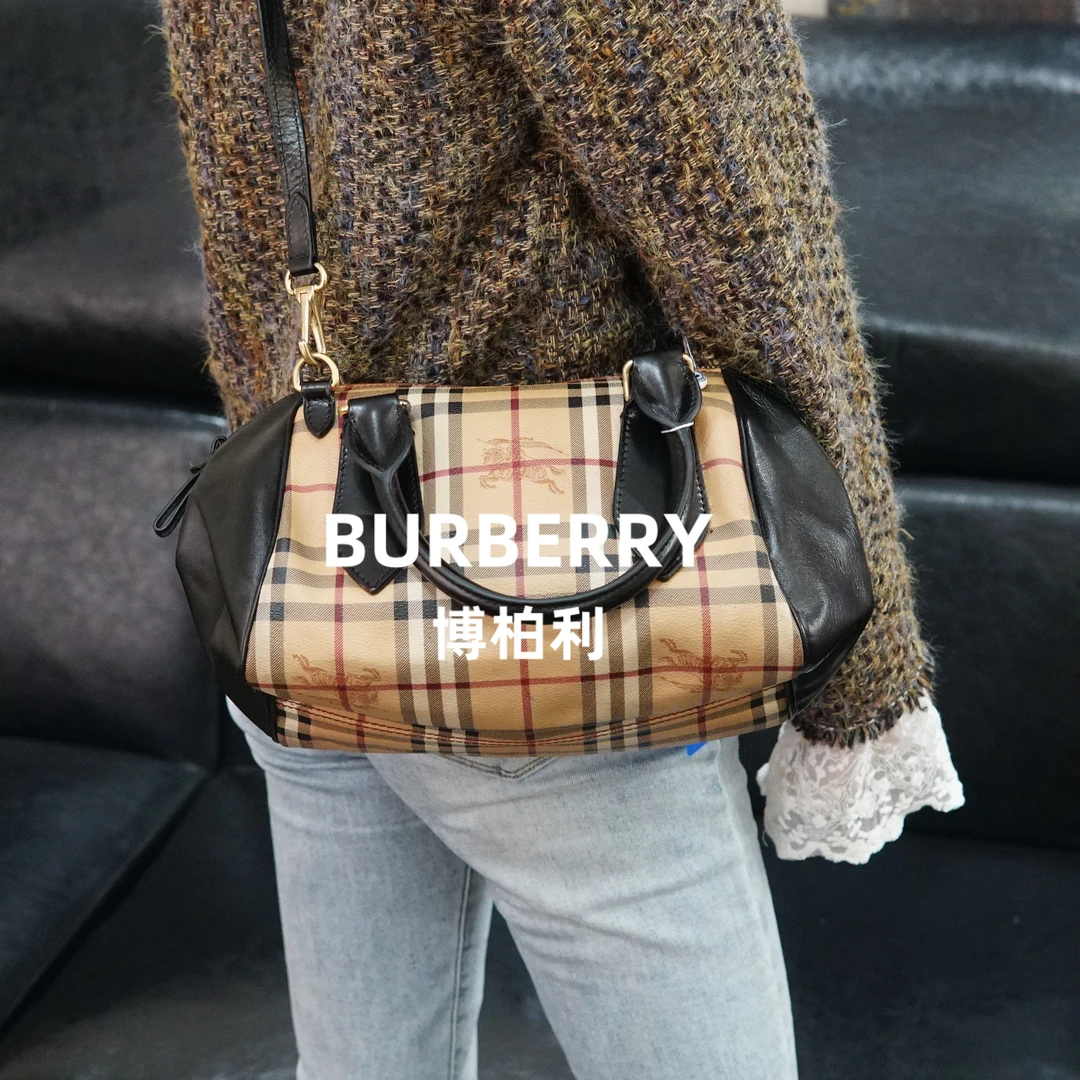 95新 BURBERRY/博柏利 巴宝莉/格纹拼皮斜挎包/FYBB09621062/1062