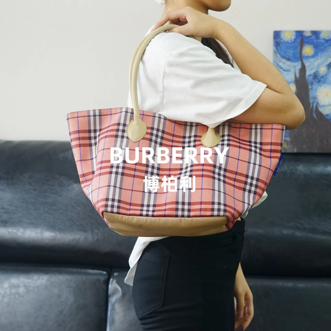 95新 BURBERRY/博柏利 巴宝莉/格纹手提包/WT10328549/8549