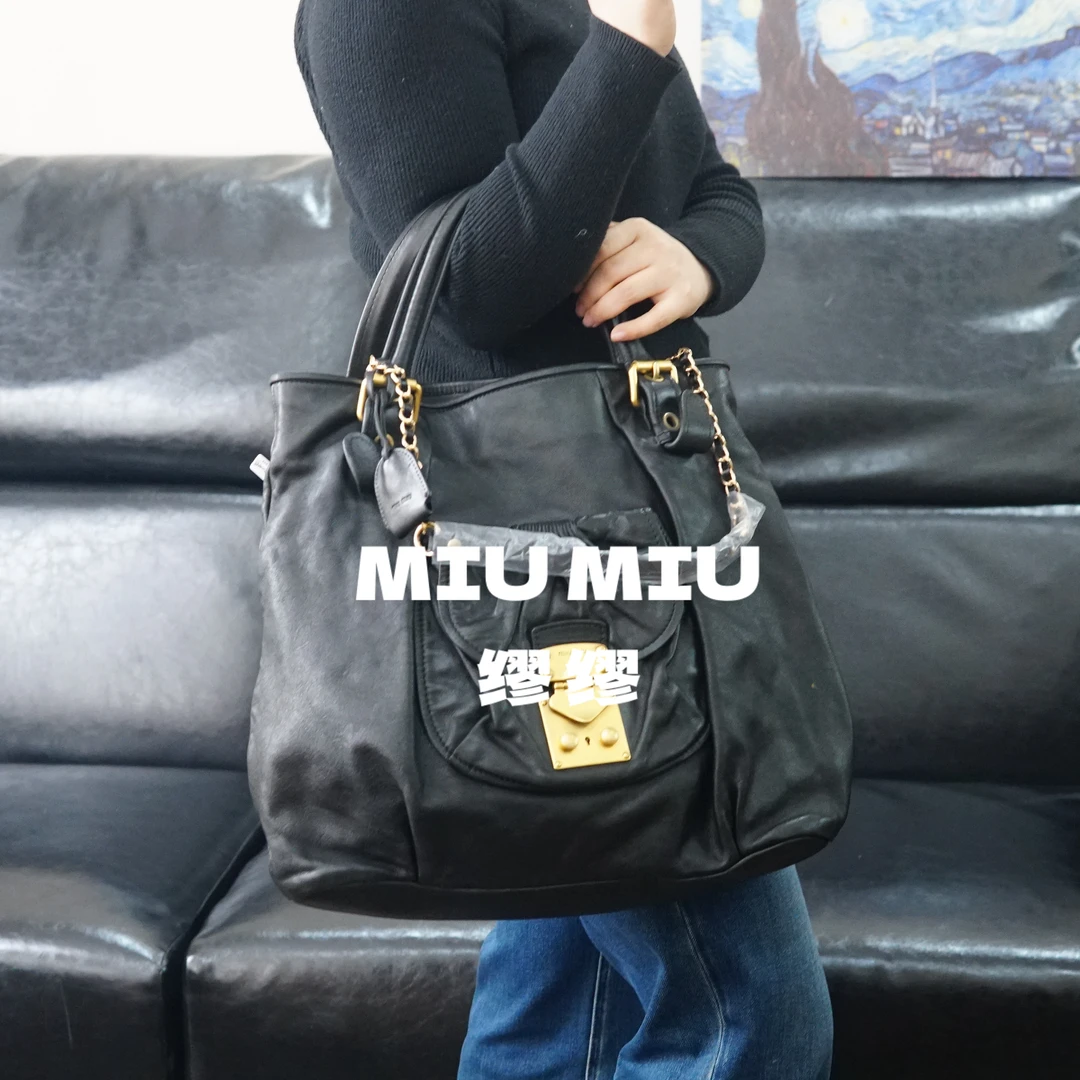 95新 MIU MIU/缪缪 miumiu/黑金单肩包/WJ11723048/3048