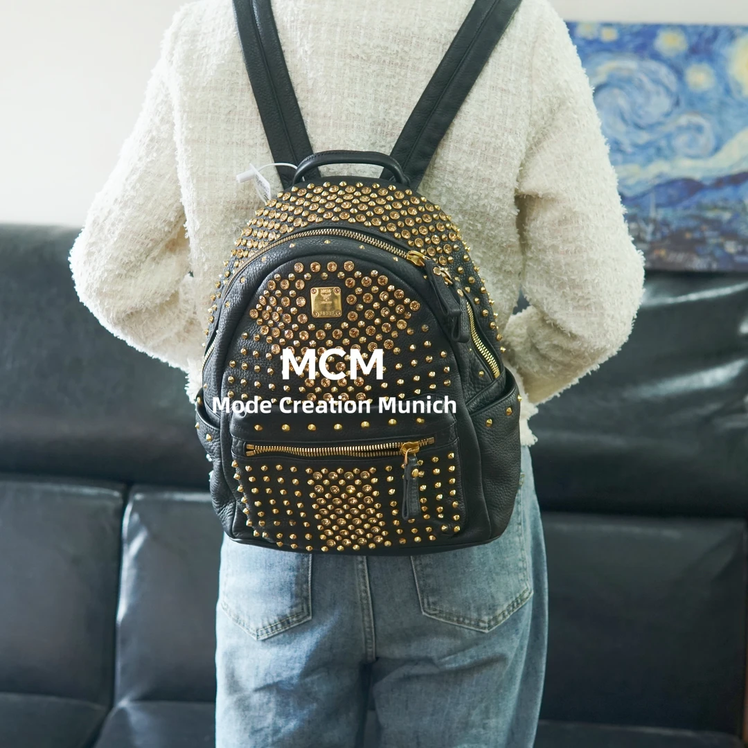 95新 MCM 黑色双肩包/BB09616025/6025