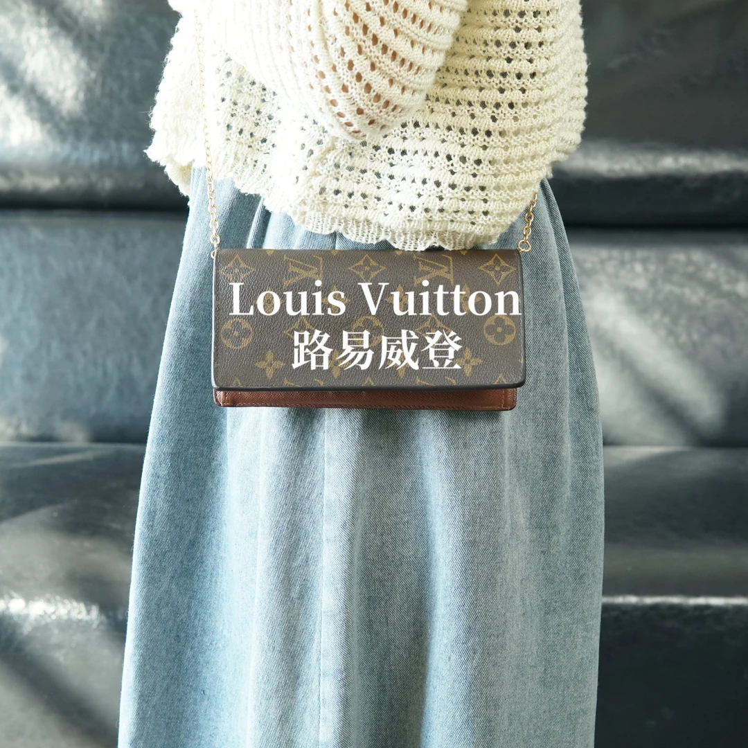 95新 LouisVuitton/路易威登 LV 链条斜挎钱包/ZC08516021/6021