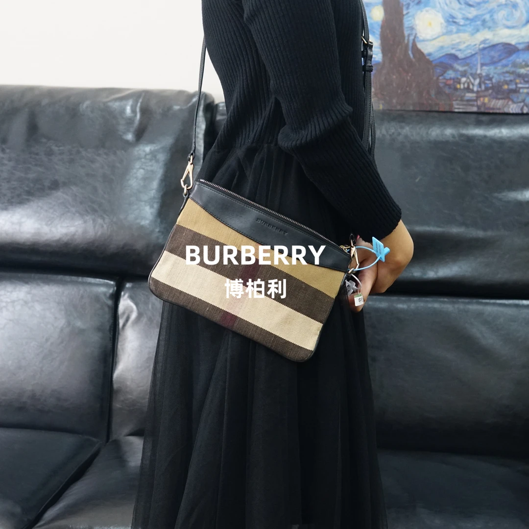 95新 BURBERRY/博柏利 巴宝莉/格纹斜挎包/F3XY11505008/5008