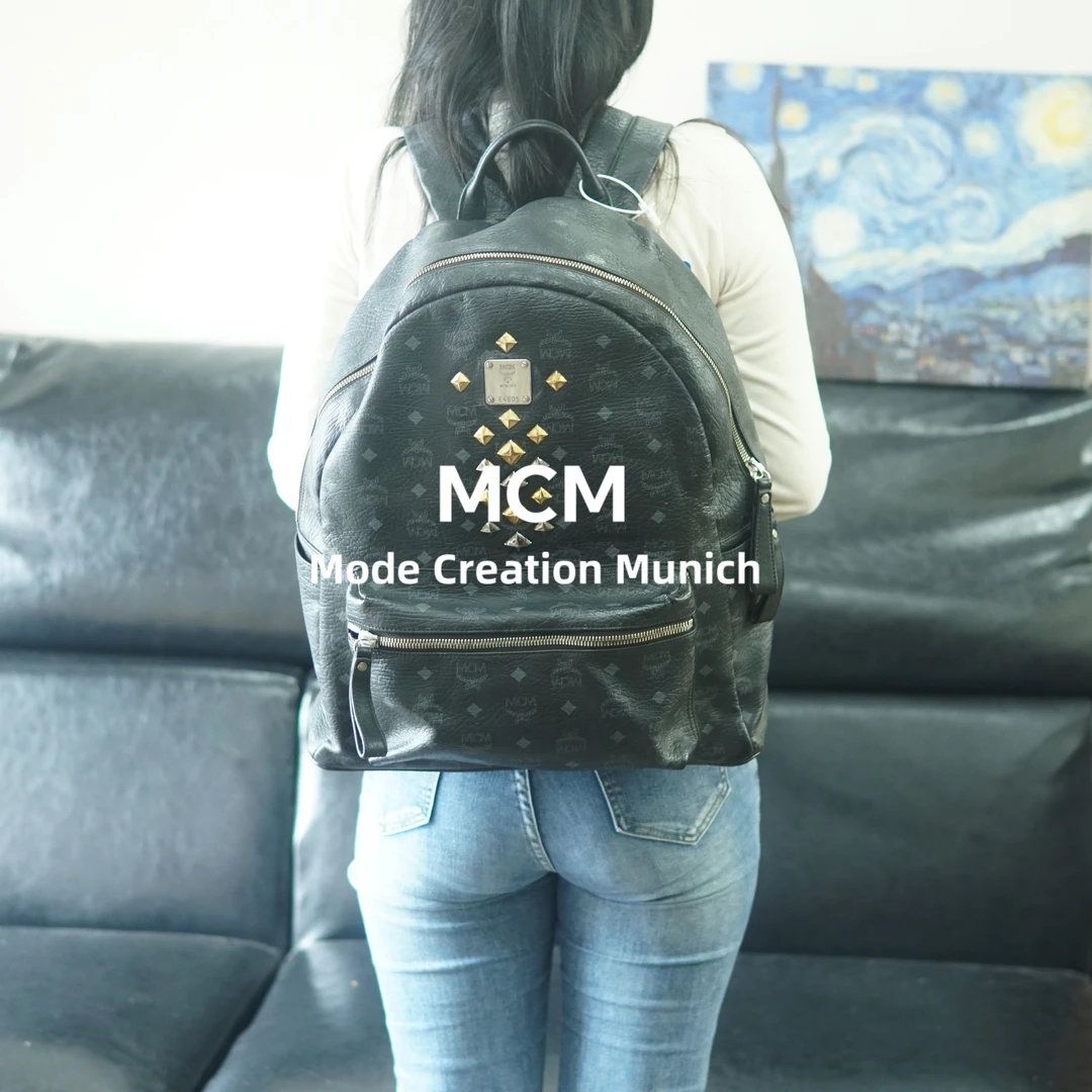 95新 MCM 黑色双肩包/ZZ09210018/0018