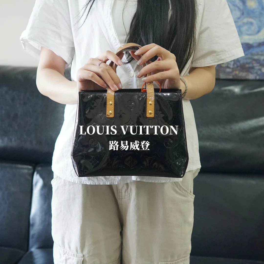 95新 LouisVuitton/路易威登 LV 漆皮手提包/DD09601025/1025