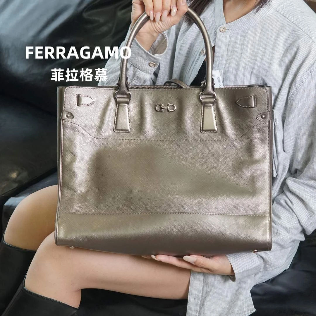 95新 FERRAGAMO/菲拉格慕 手拎包/MH04527560/小米/7560