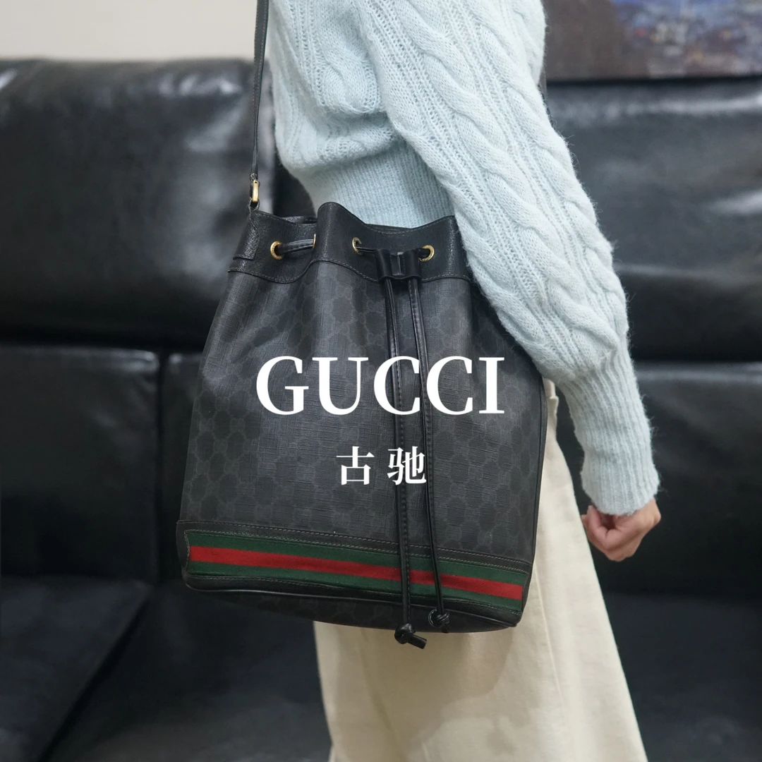 95新 GUCCI/古驰 黑色抽绳包/SC09529049/9049