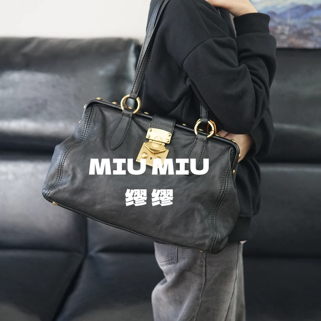 95新 MIU MIU/缪缪 miumiu/斜挎包/YB10701034/1034