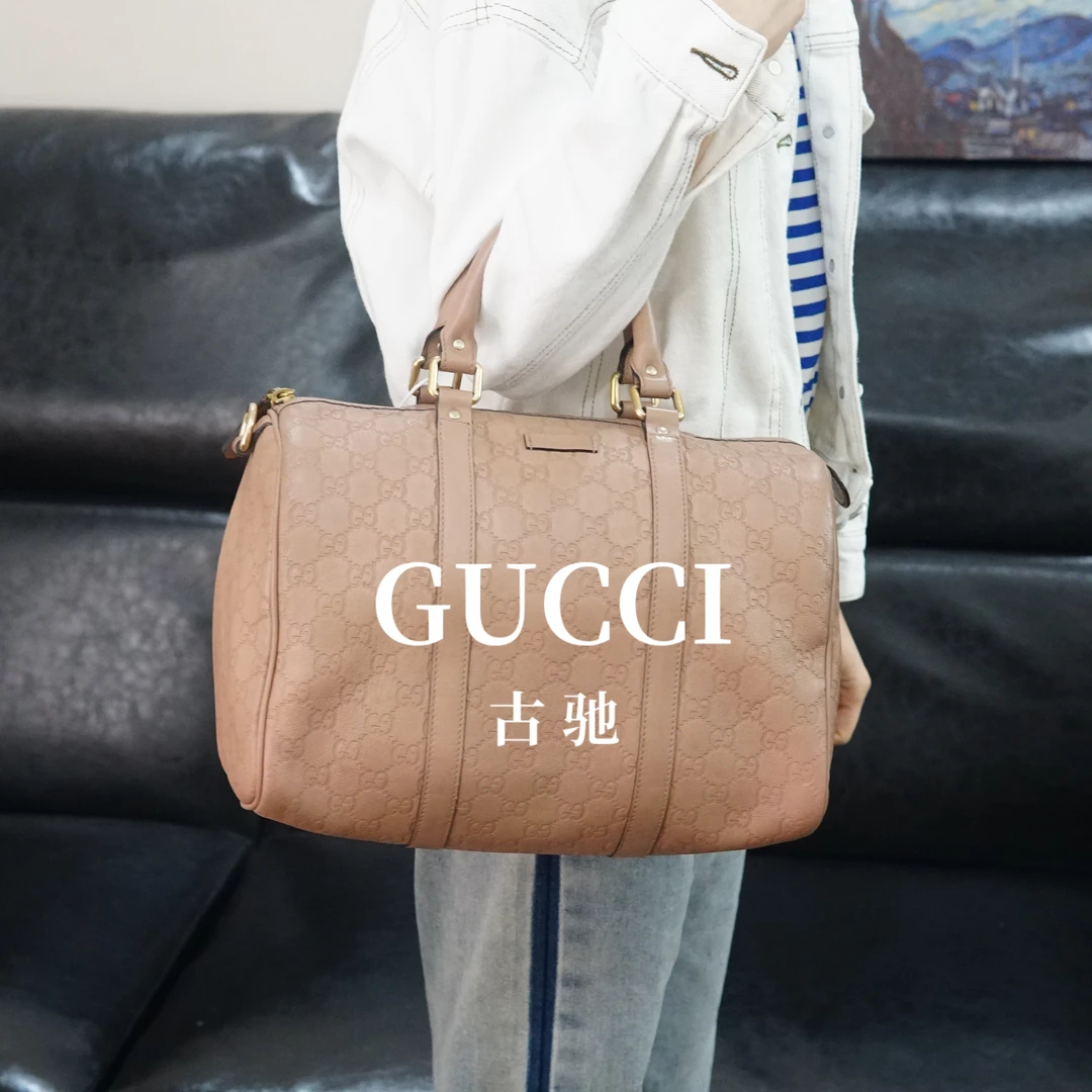 95新 GUCCI/古驰 压纹枕头包/WF10625068/5068