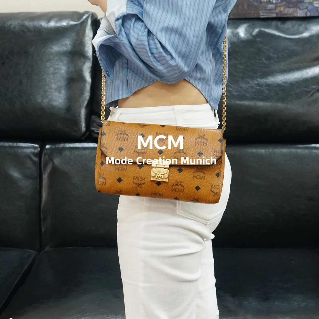 95新 MCM 干邑色斜挎包/BK10718074/8074