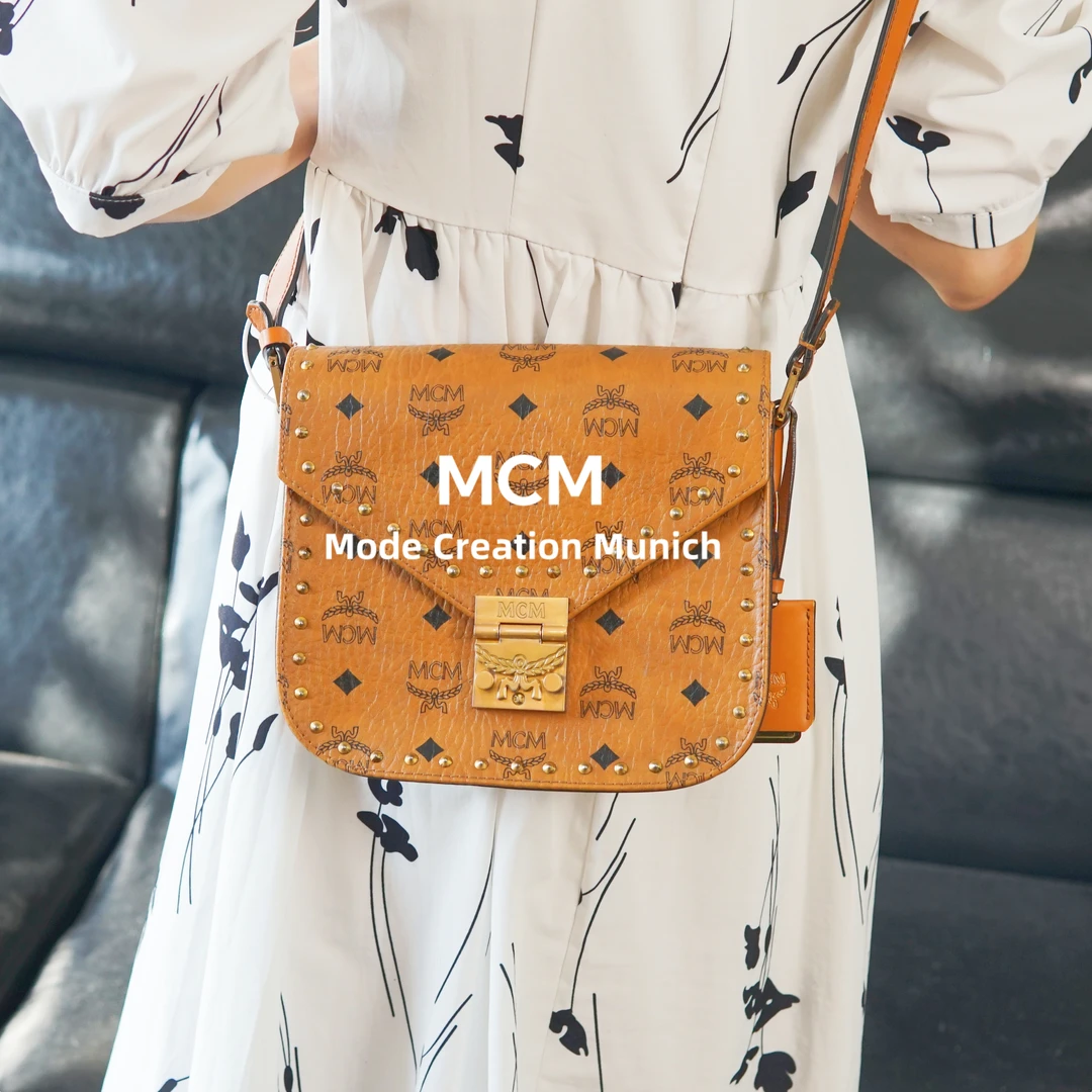 95新 MCM 斜挎翻盖小包/SD08615553/5553