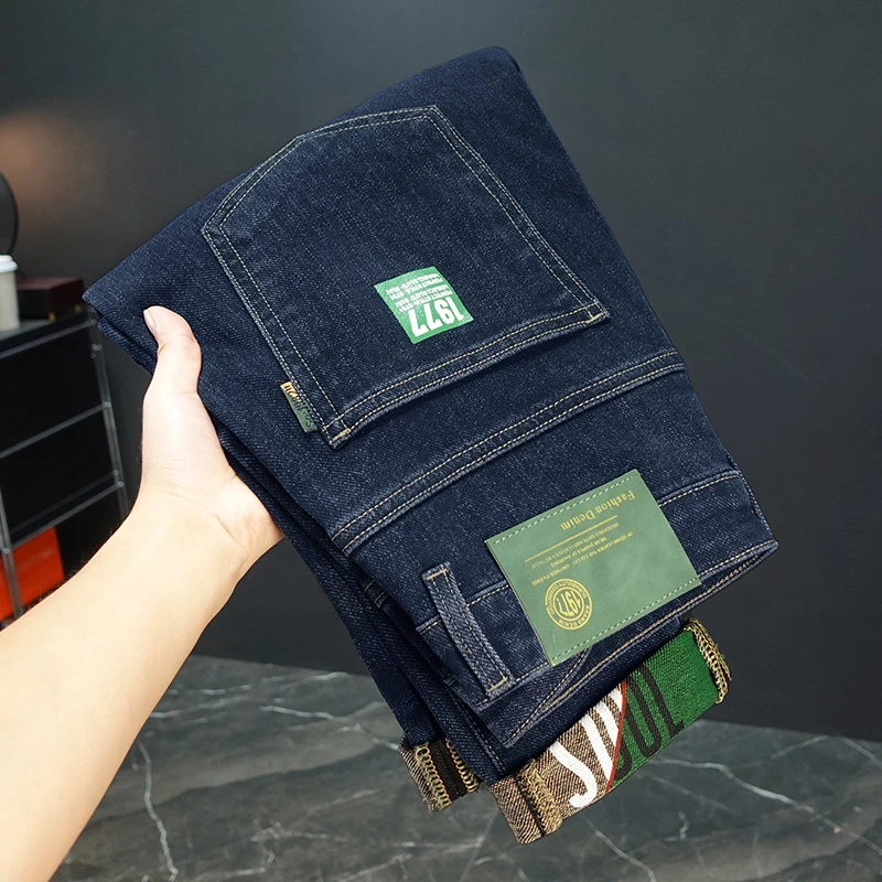 男士牛仔裤2025新款时尚潮流刺绣印花休闲男裤弹力宽松小直筒裤#