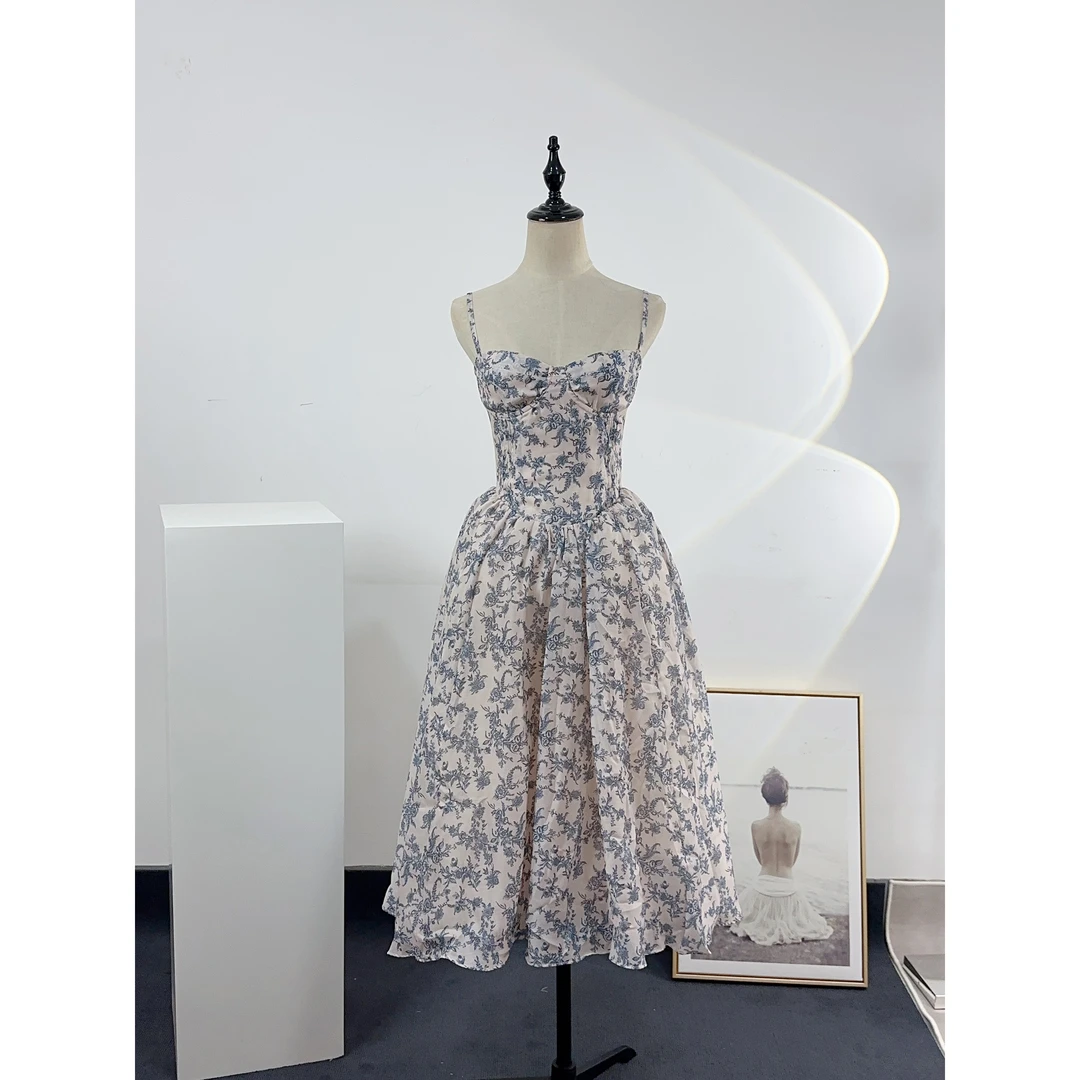 颖三三青花瓷水墨印花法式鱼骨抹胸连衣裙收腰显瘦碎花蓬蓬礼服裙