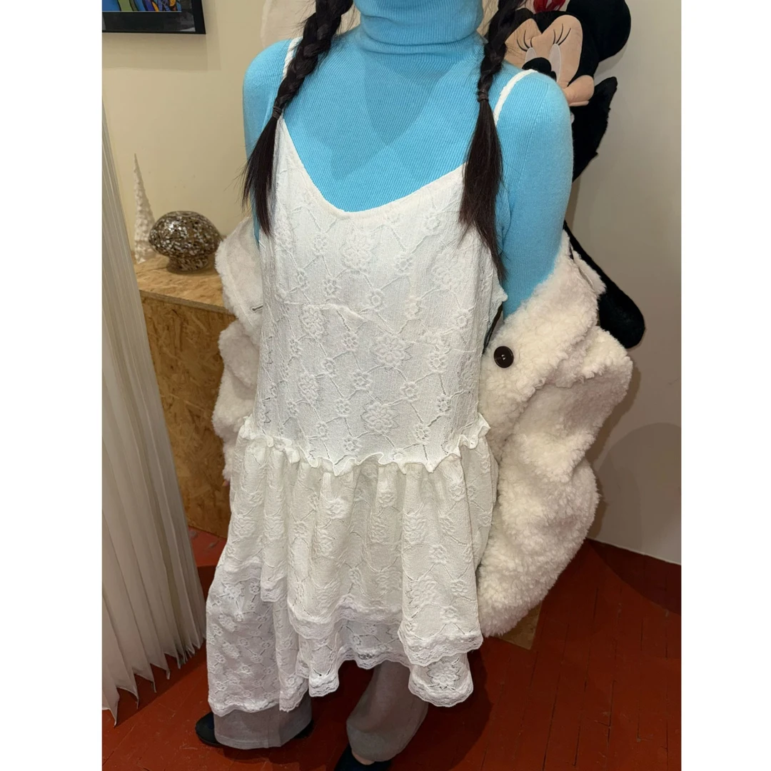 白白家冬季新款蕾丝吊带不规则连衣裙#30164