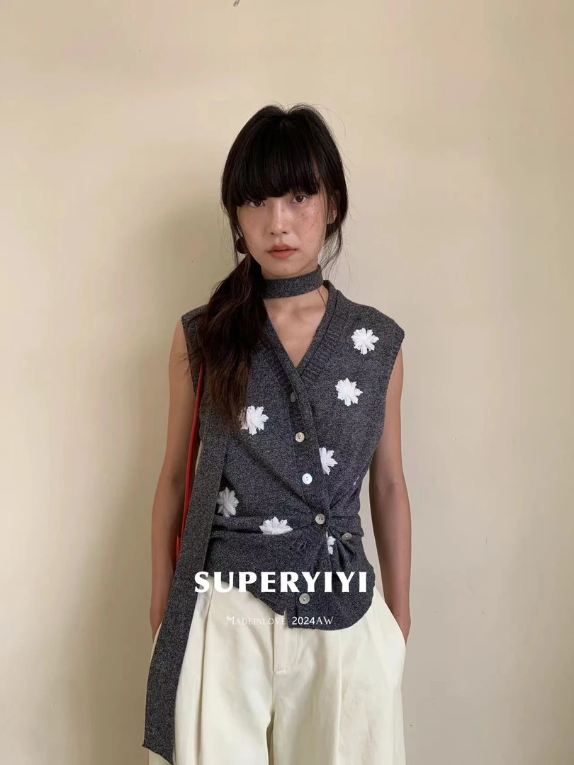 十三行CZ-秋季新款韩版小众设计感针织刺绣百搭毛织上衣#35521