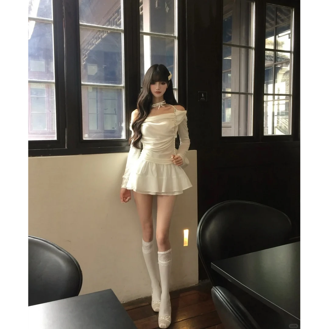 温柔系炸街奶乖纯欲风又甜又辣上衣蛋糕半身裙两件穿搭小个子秋季