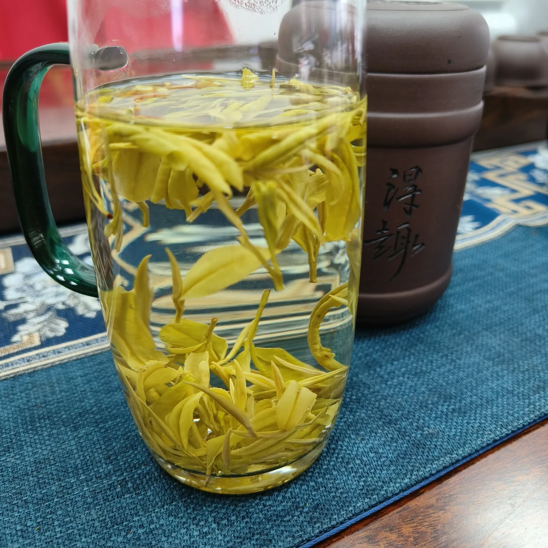 【黄金芽口粮茶】高豆香浓香耐泡入口回甘自饮送人安吉白茶绿色健康