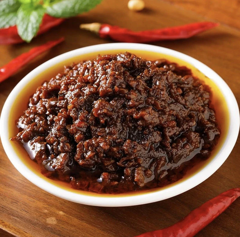 牛肉酱红烧香辣拌饭酱料美味可口下饭伴侣200克一瓶装鲜香牛肉酱