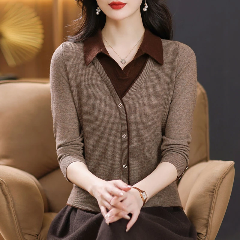 秋装新款毛衣女假两件上衣时尚百搭洋气中年妈妈装翻领高档上衣