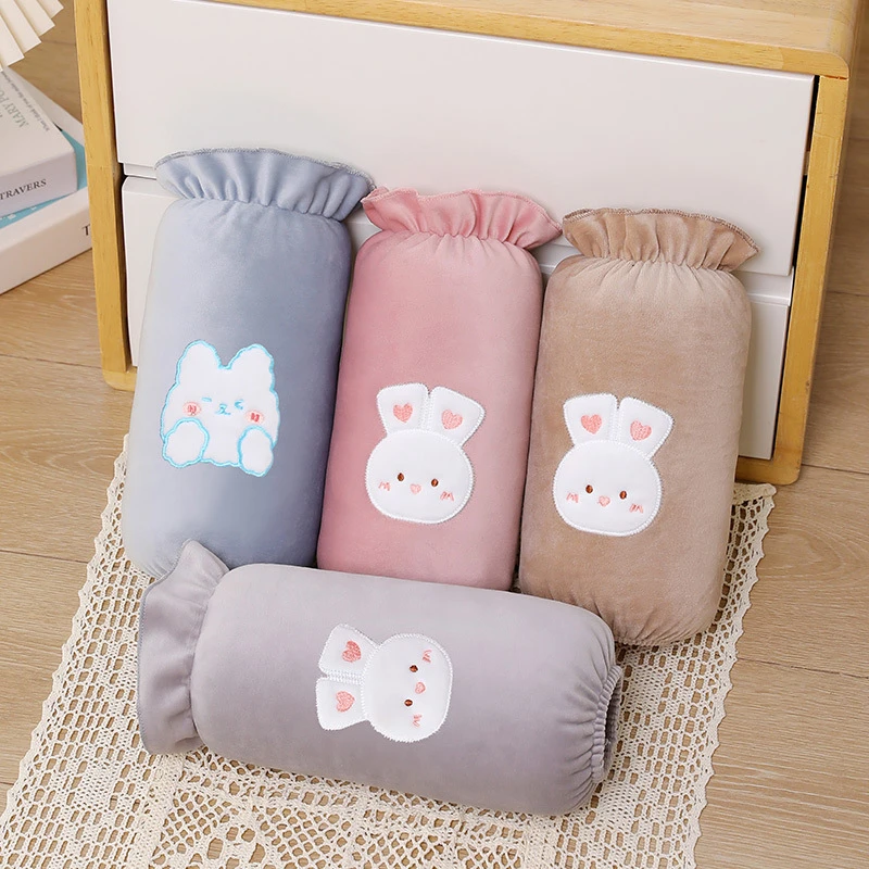 亏本福利冬季女士兔耳朵短款绣花绒布袖套学生卡通小兔可选色套袖