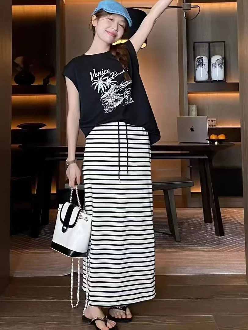 韩版无袖印花背心+条纹开叉半身长裙夏季气质显瘦慵懒风套装女