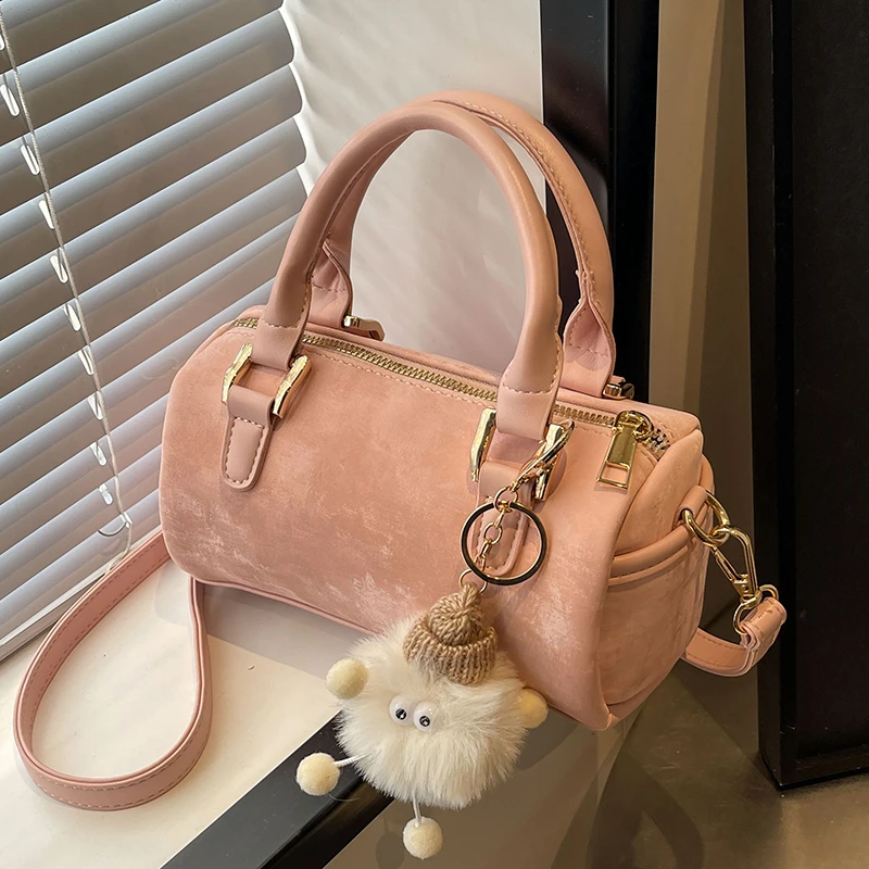 包包女2025新款高级质感小众秋冬百搭单肩斜挎包手提波士顿枕头包