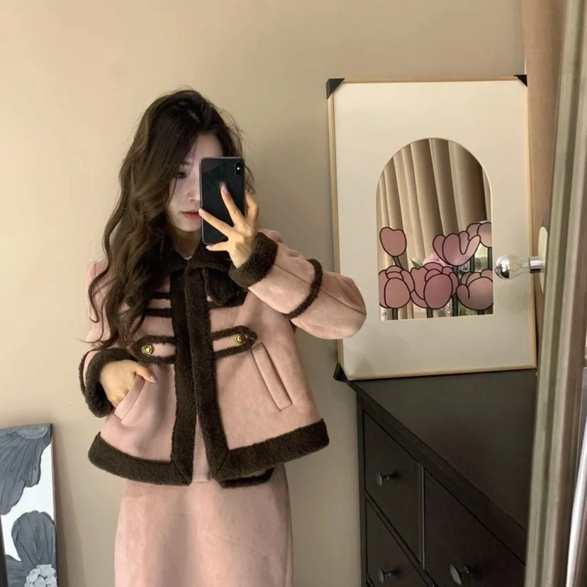 【金妮家】粉色皮毛一体外套女冬季短款羊羔毛上衣半身裙套装保暖