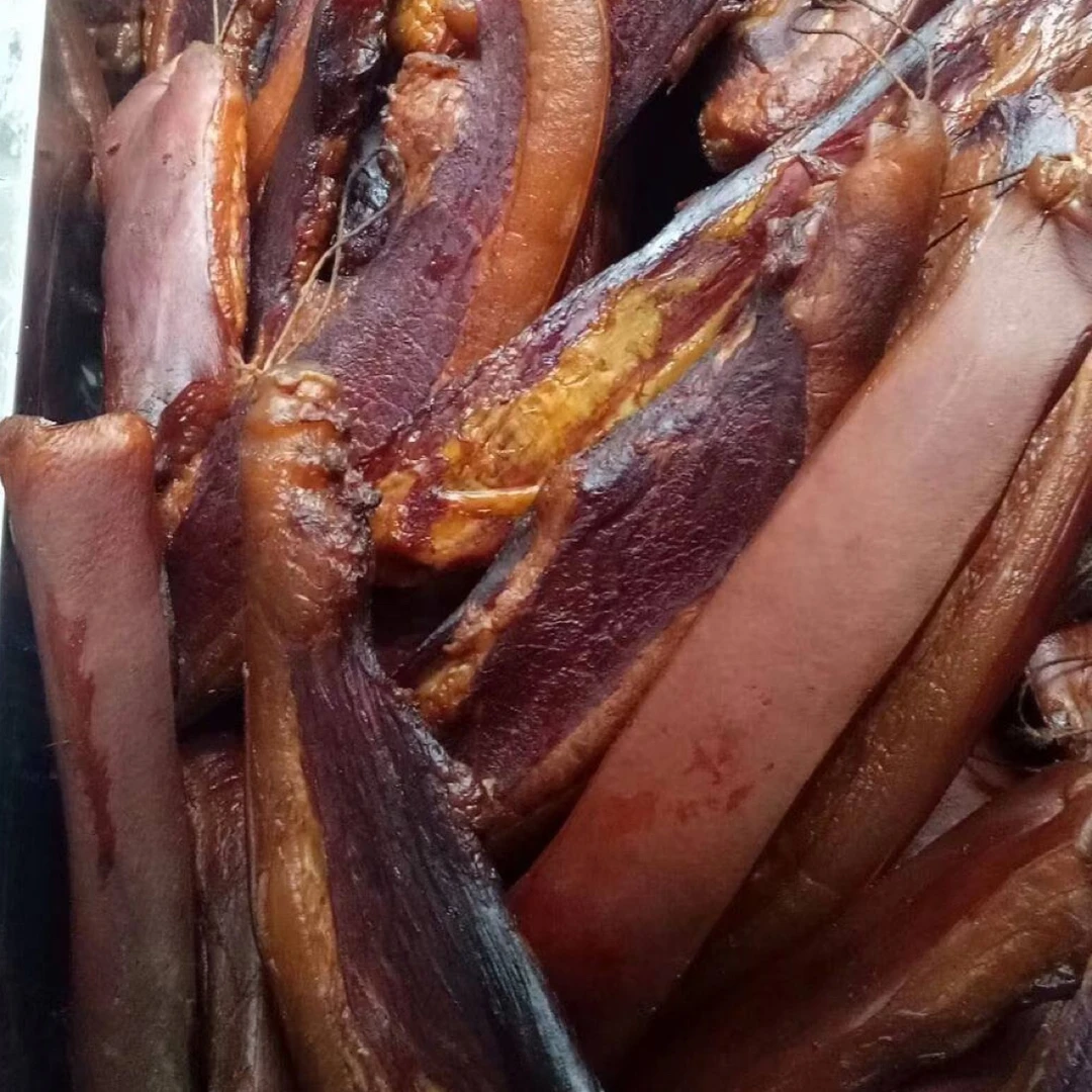 （现称现卖）土猪后腿腊肉 四川腊味  烟熏肉