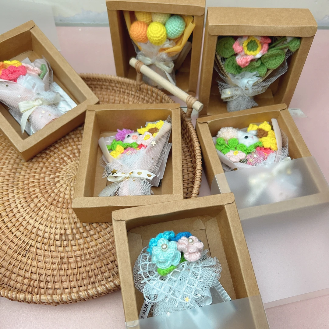 成品手工钩织毛线小花束手捧花
