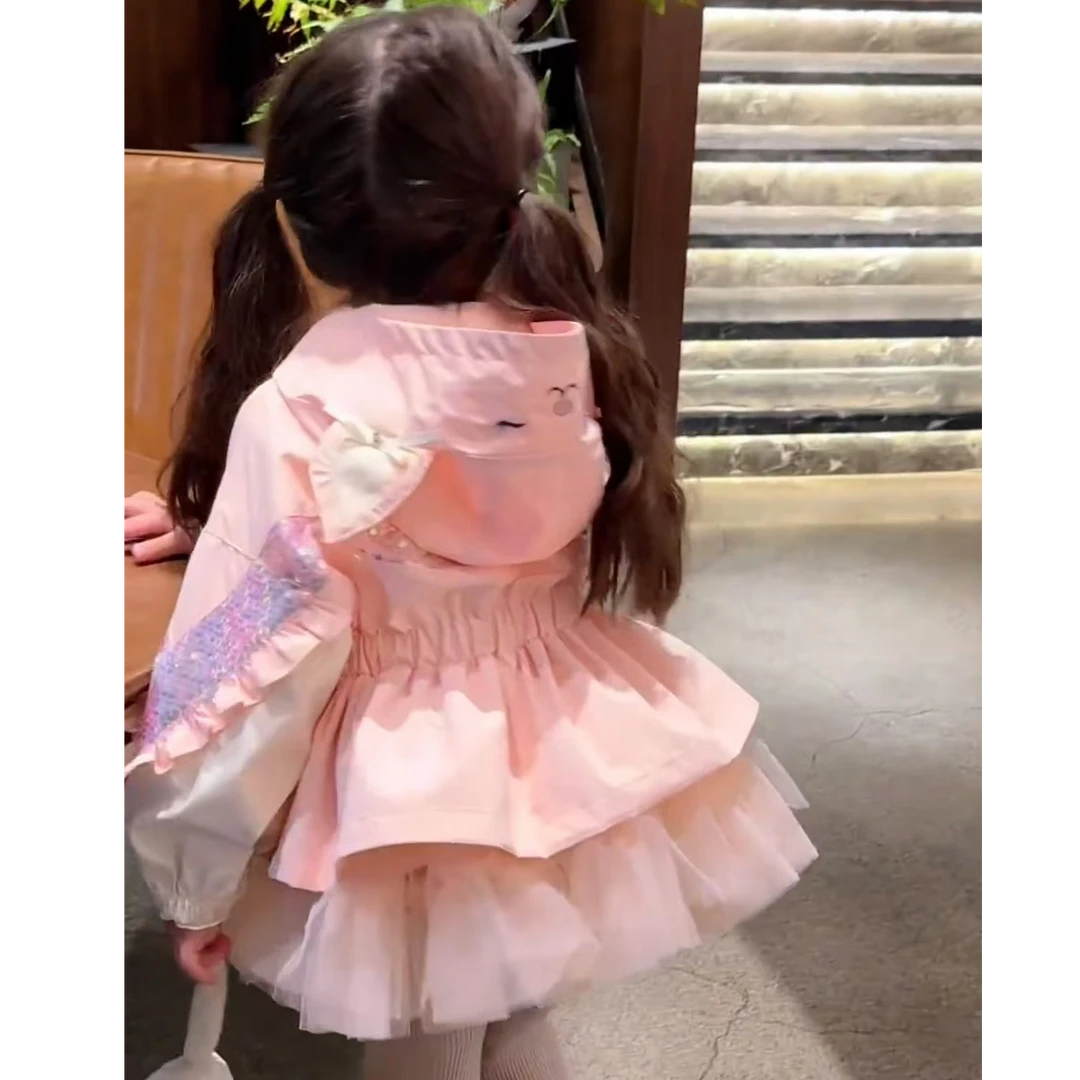 女童外套2024秋装新款小女孩网红儿童风衣洋气上衣冲锋衣