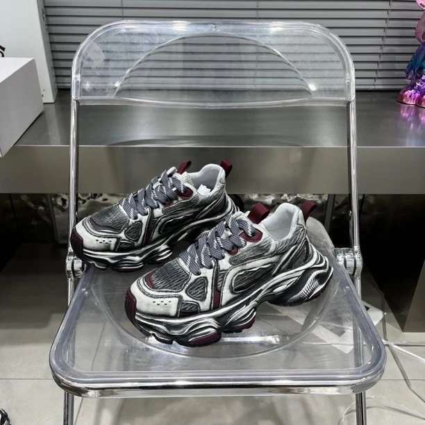 欧洲站夏季2024新款男鞋厚底网面老爹鞋轻质透气休闲鞋（偏大一码）