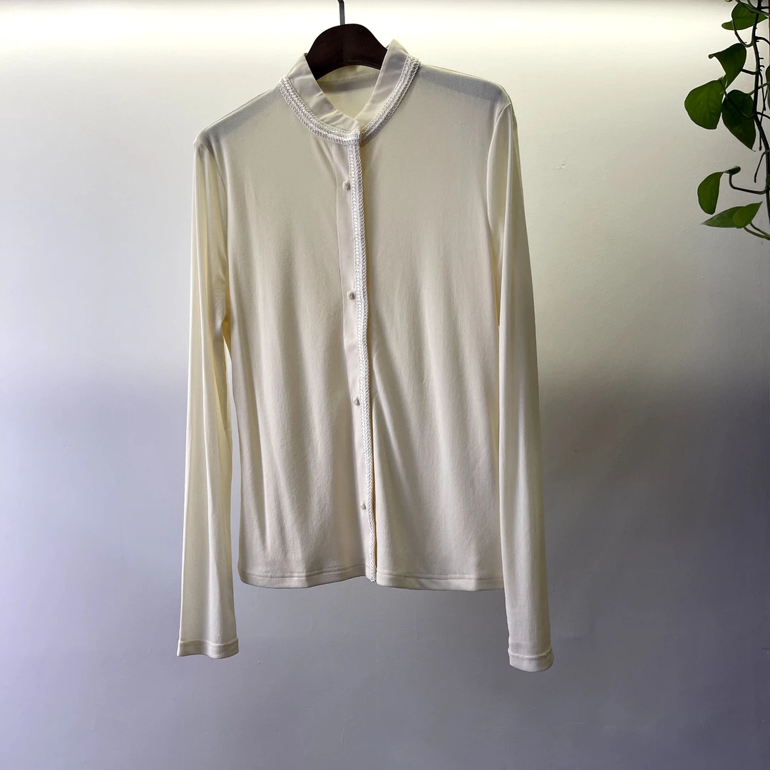 2024设计师新款打底气质长袖时尚百搭休闲小衫