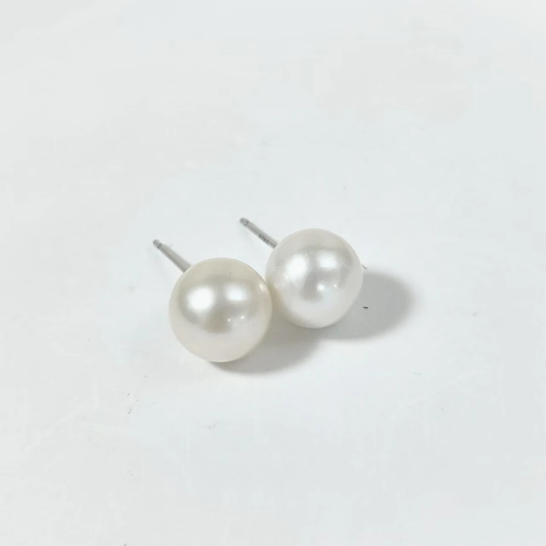 Gloire/古名 【乐乐】极光特选正圆淡水珍珠耳钉10-11M-Z0840