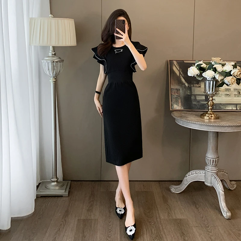 2024新款夏季法式高级感黑色短袖连衣裙修身收腰包臀气质长裙子女
