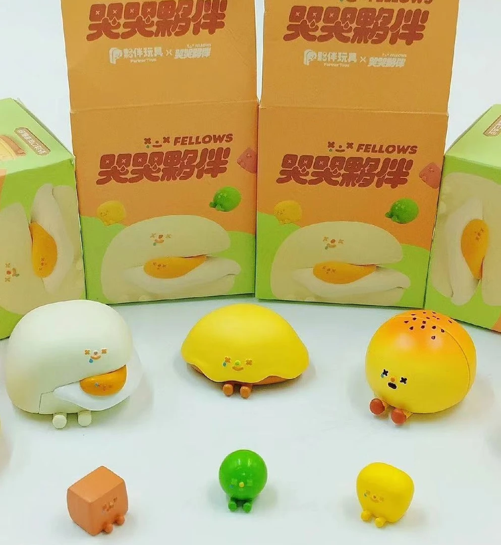 正版哭哭伙伴盲盒摆件手办公仔
