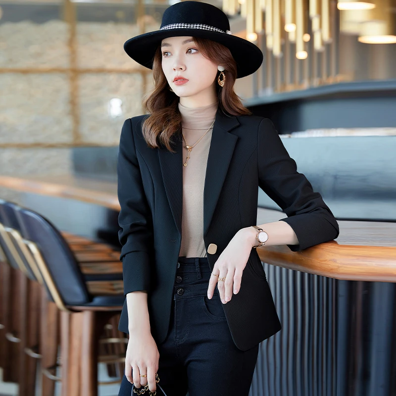 高级感西装外套女秋装长袖新款气质显瘦卡其色上衣春秋英伦风西服