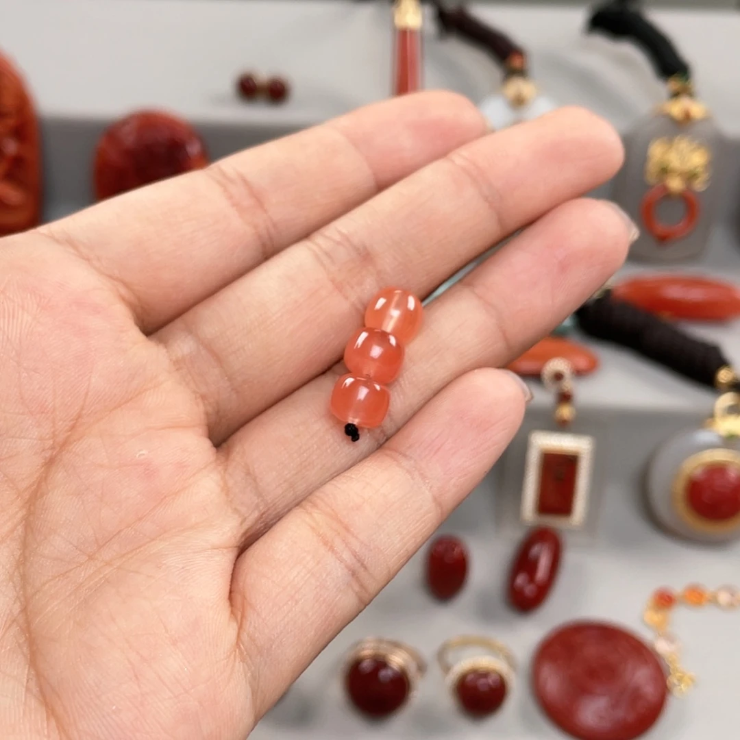【闪购商品】南红玛瑙南红玛瑙未镶嵌多样性发货