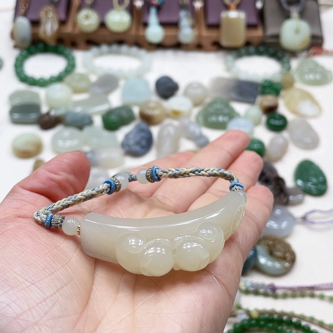 和田玉手链未镶嵌