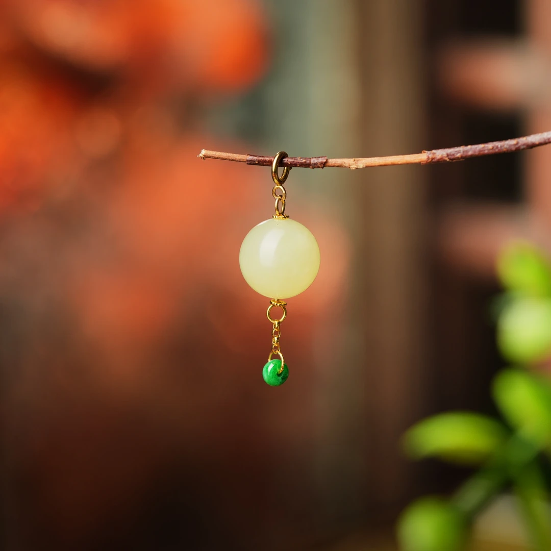 盈语·收藏级和田玉黄玉18K金吊坠AD0887约12mm