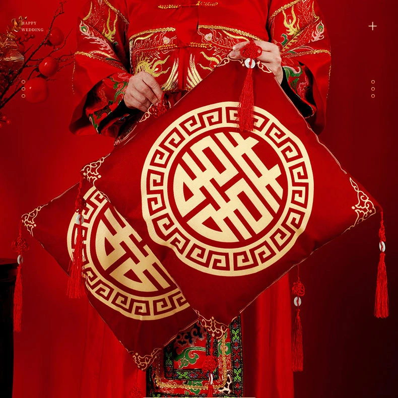 喜事好物二个带流苏带枕喜事抱枕沙发水光段抱枕一对