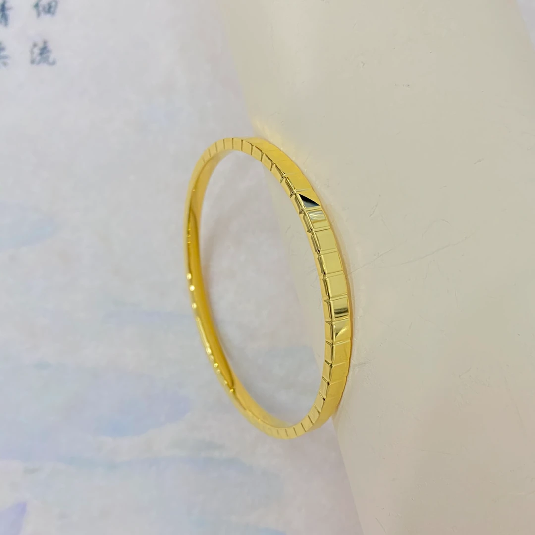 足银手镯 足银手镯  格纹手镯  包银时尚亮面精美百搭