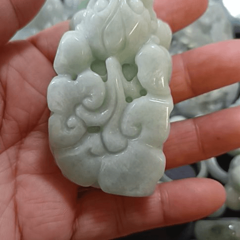 【闪购商品】翡翠颈饰未镶嵌哥****坏